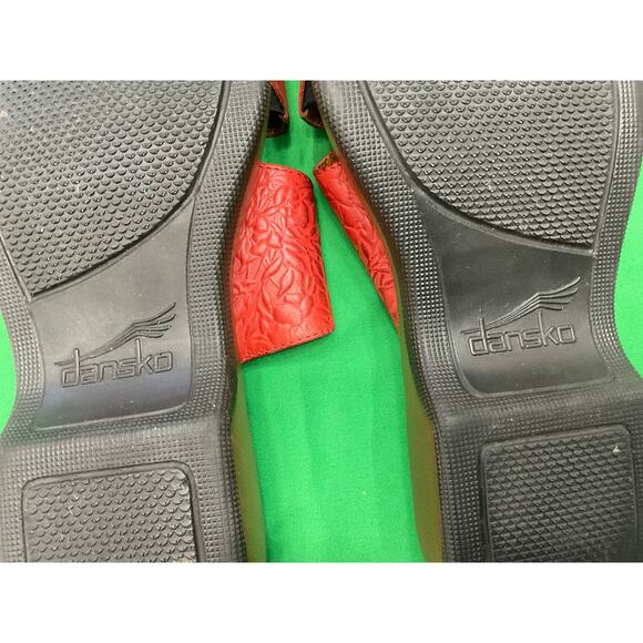 Dansko women’s Red leather slide sandals with two straps size 40 (US 9) - Picture 6 of 16